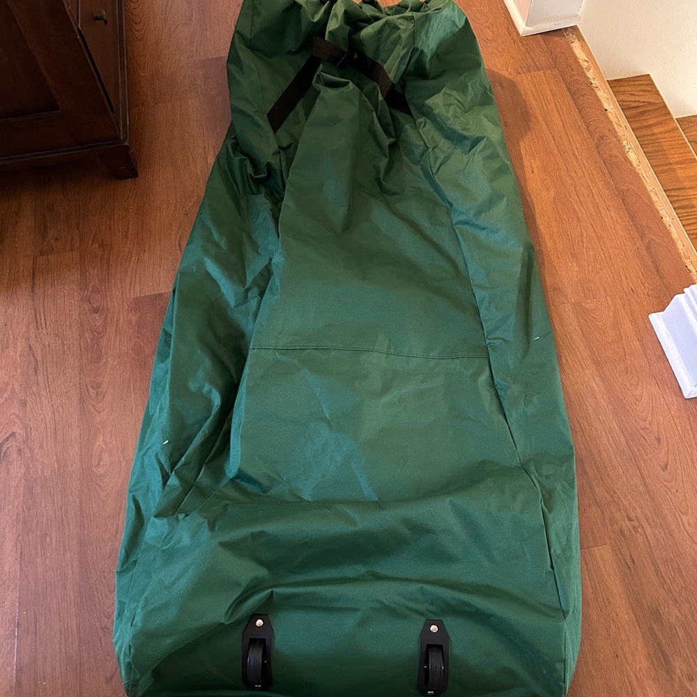 Green Heavy-Duty Duffel Bag with Wheels for Christmas tree storage